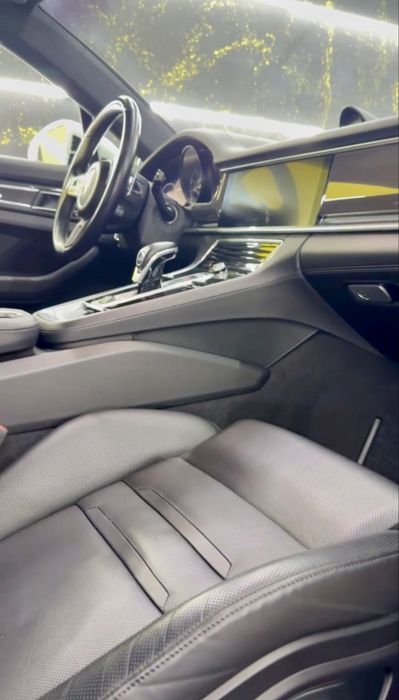 Porsche Panamera Turbo