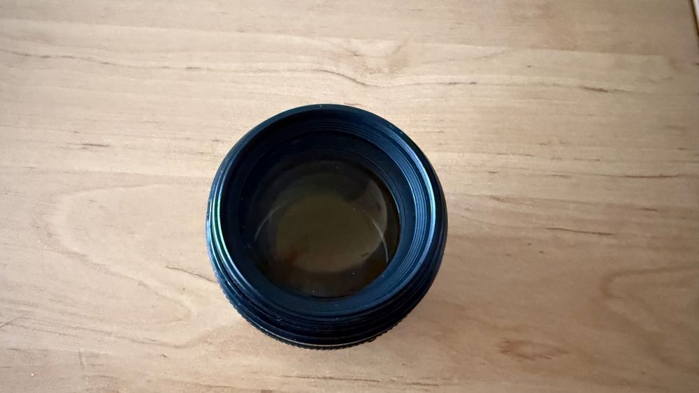 Canon EF 85mm 1:1.8