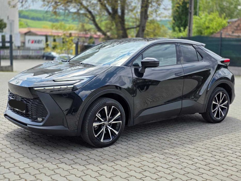 TOYOTA C-HR 2025 — imagine 3