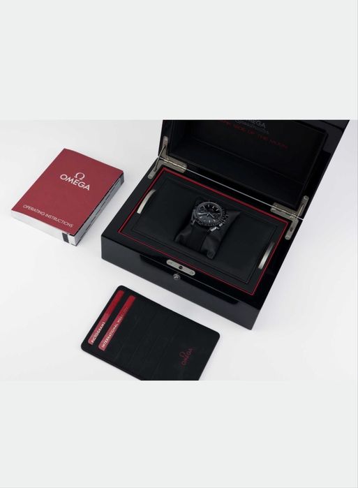 Omega Speedmaster Dark Side of the Moon 44.25 mm 311.92.44.51.01.003 Black Ceramic