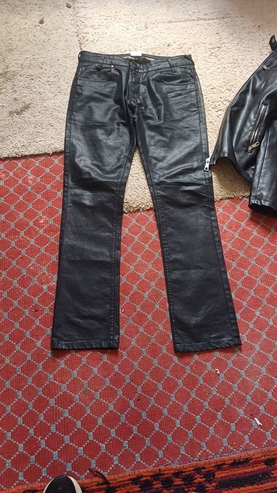 Costum de piele zara