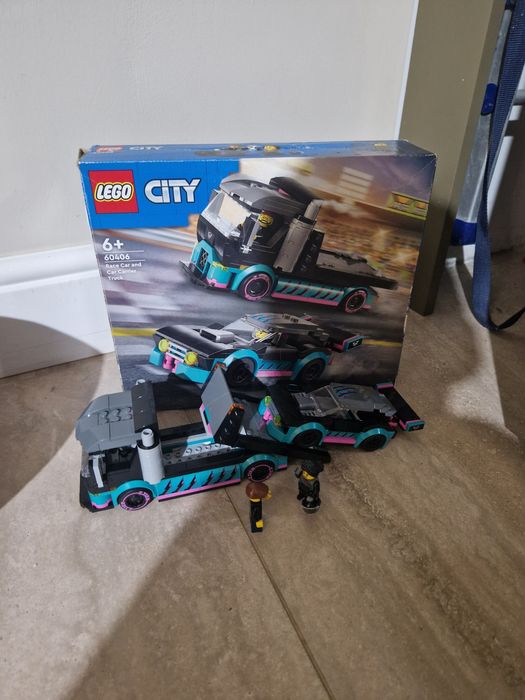 Лего сити гоночная команда.