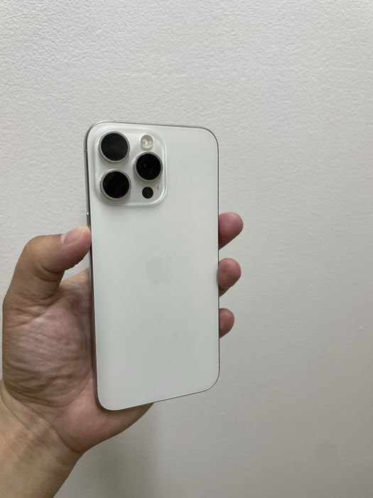 Телефон Iphone 15 pro max 256gb