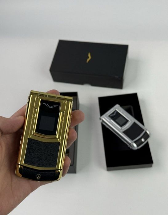 Vertu Ayxta Classik 2 SIM | Signature Yengi Dostavka bor | IPHONE
