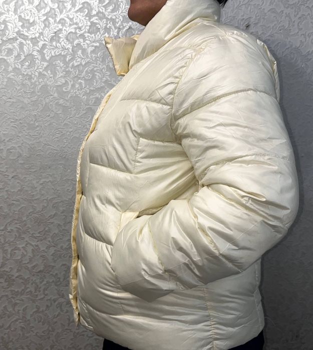 Продам осенние куртки