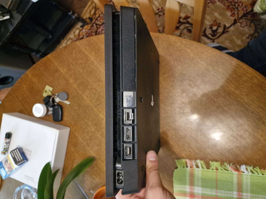 Playstation 4 Slim 500 GB