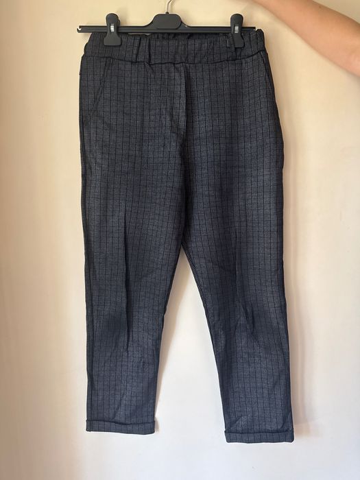 Дамски панталони и дънки