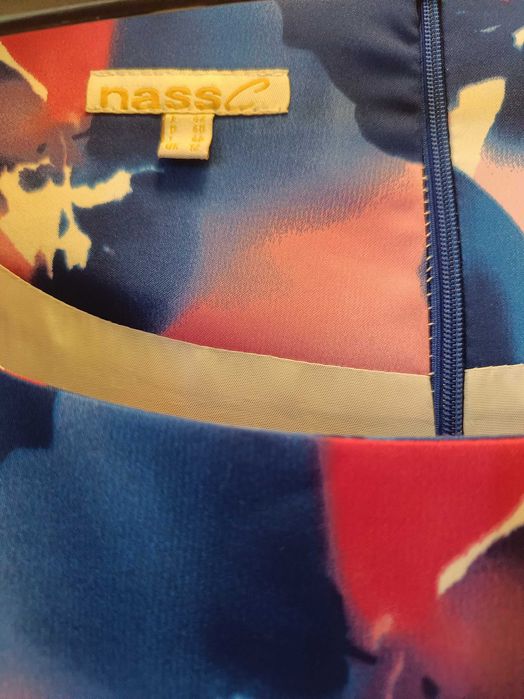 Платье б/у в хорошем состоянии