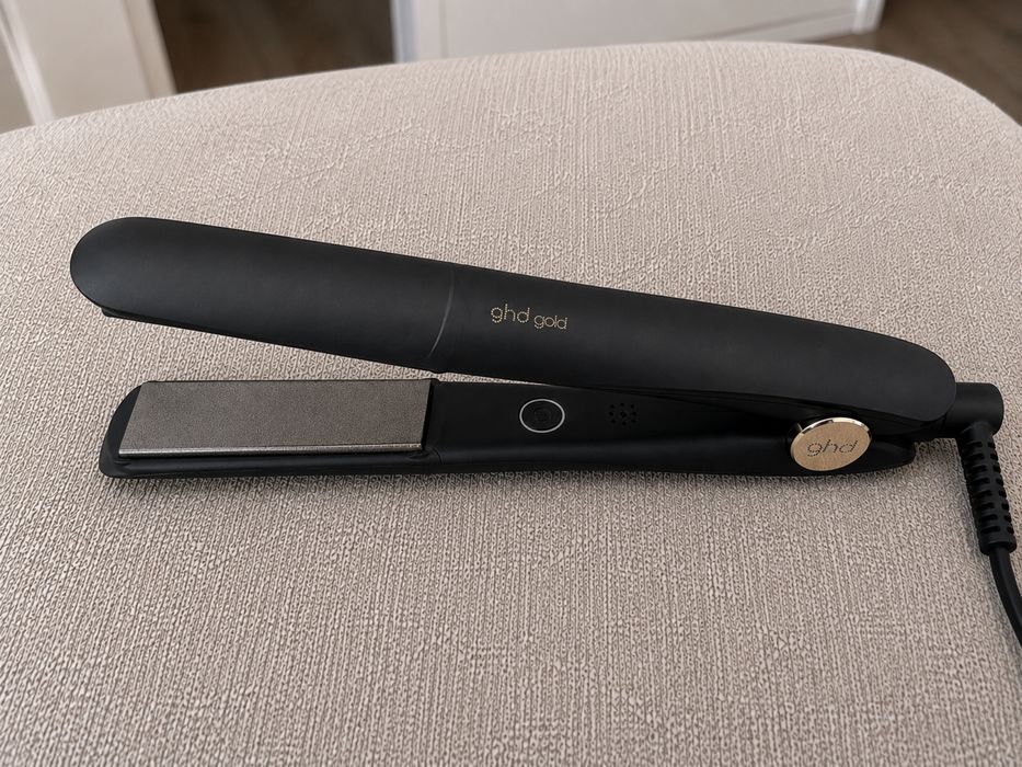 Placa GHD Gold.