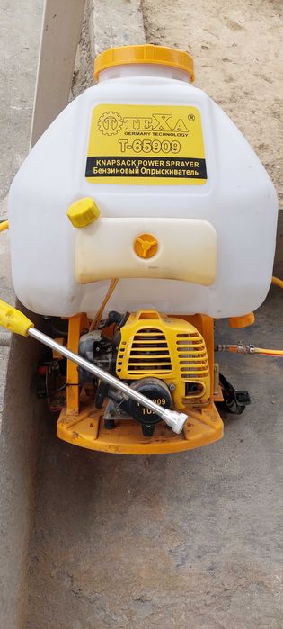 Опрыскиватель деревьев