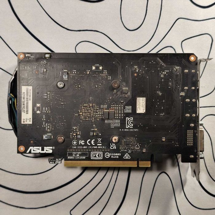 GTX 1650 ASUS Phoenix OC