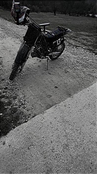 Cross 125cc 4T (cadru kawasaki kx500)in stare perfecta de functionare