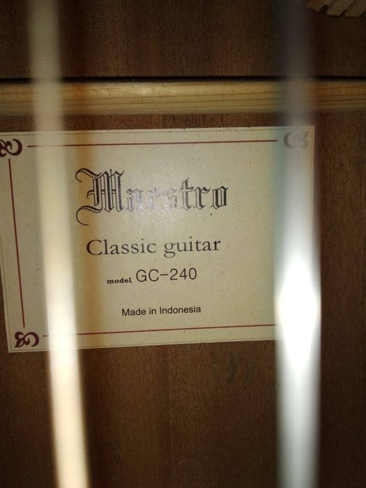 Gitara indonezia orginal