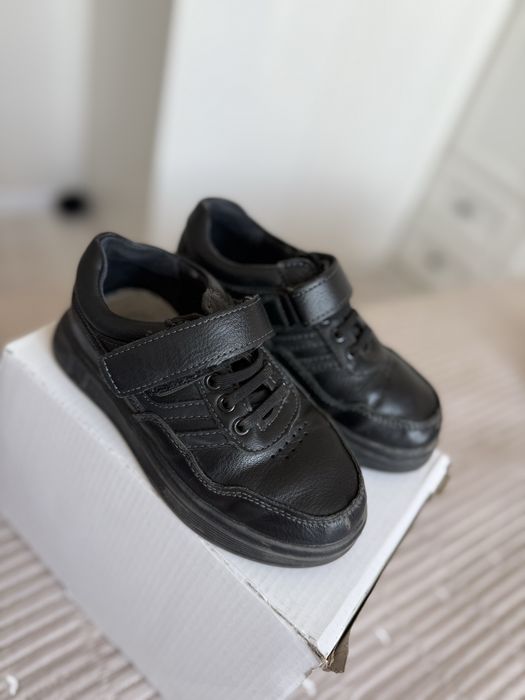 Продам туфли 26 размер