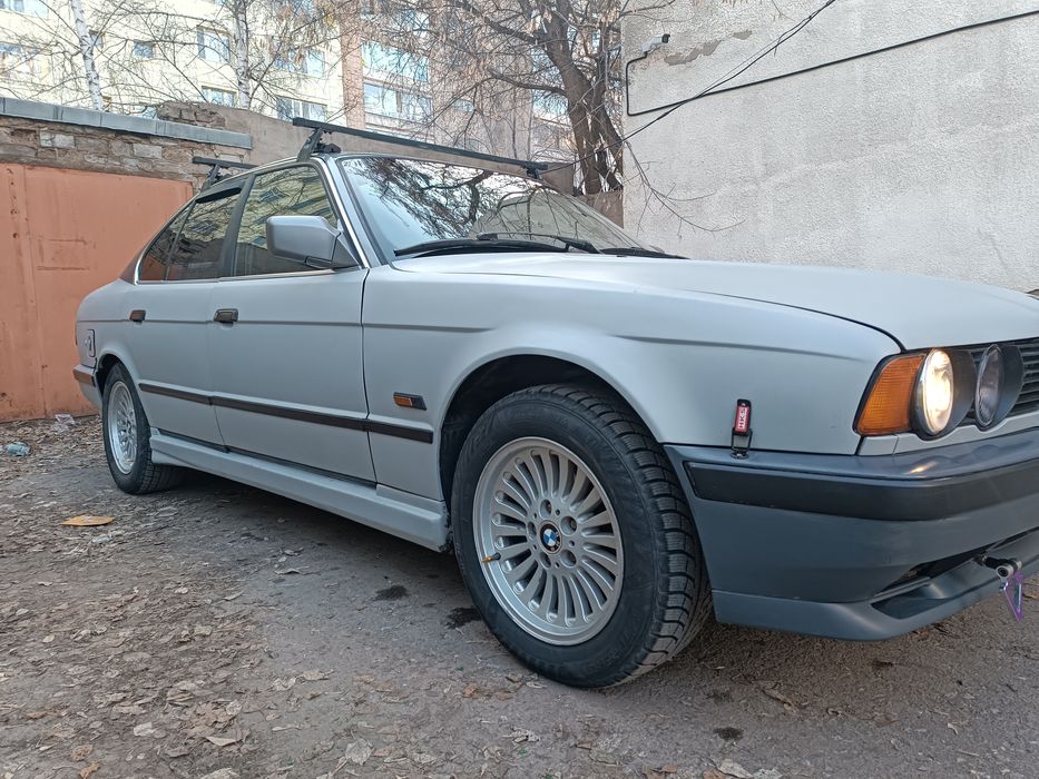 Е 34. М 50. Легенда 90-х.