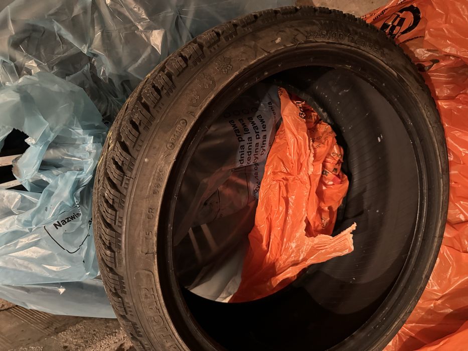 Зимни гуми 2х225/40/18 и 2х245/40/18