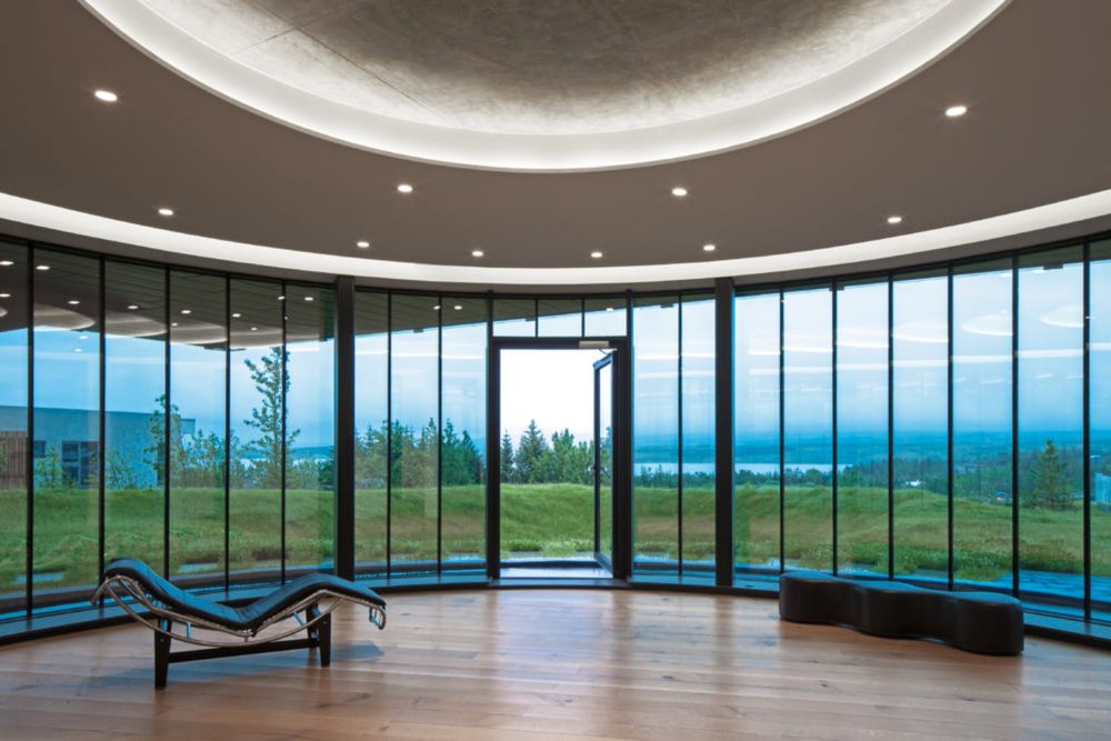 Панорамное витражное остекление под ключ