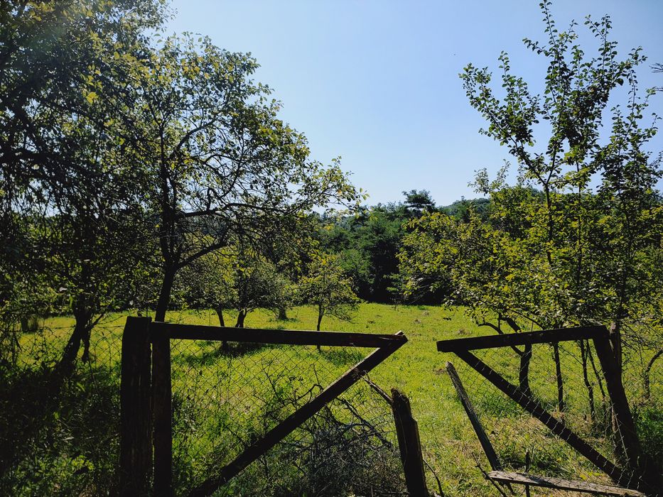 De vânzare teren intravilan – 2.500 mp ,15 euro mp,sat Ulmețel, Rm.VL