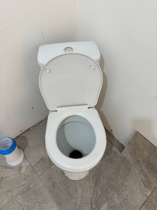 Продам Унитаз Rosa unitaz