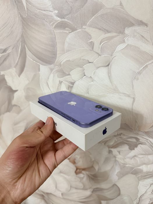 IPhone 12/128Gb - В хорошем состоянии