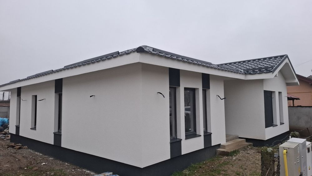 Vând casa noua în Odoreu