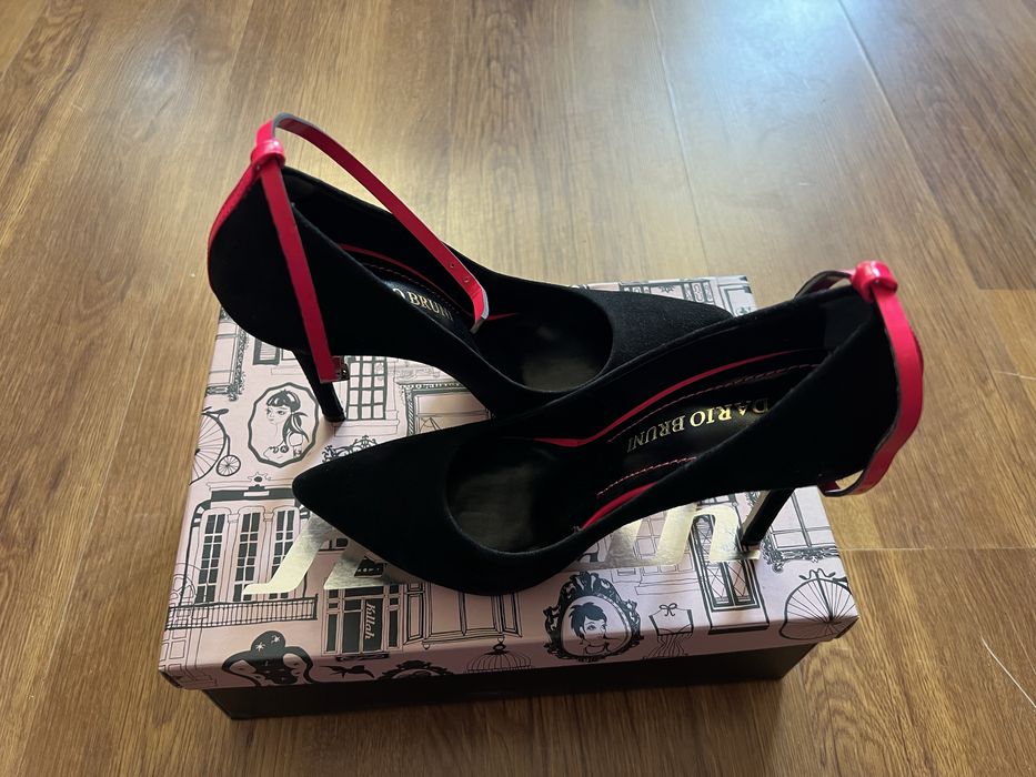 Дамски обувки с ток Dario Bruni