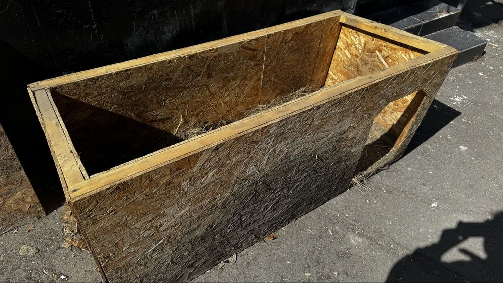 Утепленная будка длинная