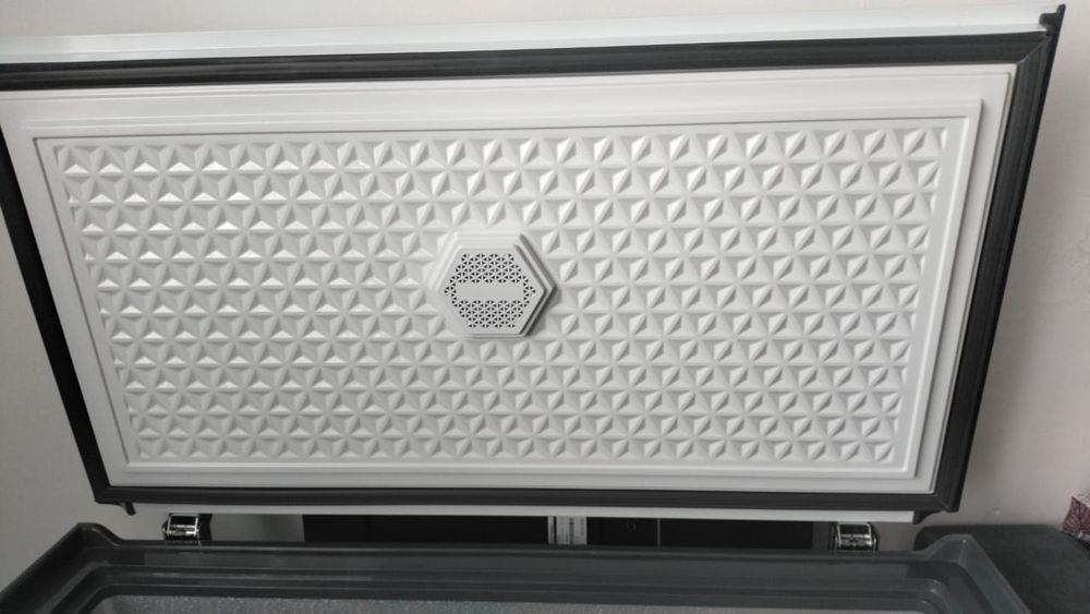 Морозильник , холодильник