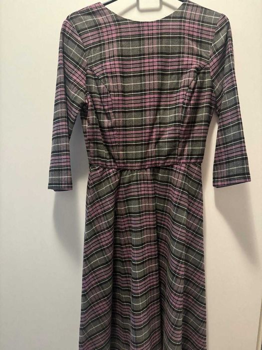 Rochie casual in carouri Athmosfere marimea 38