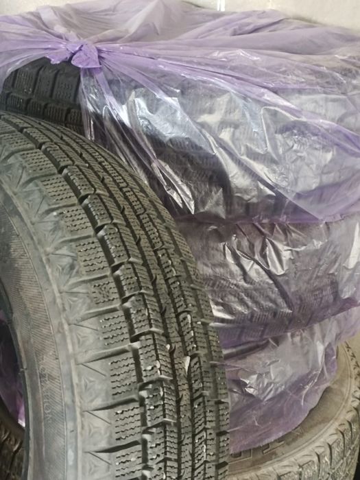 Продаются зимние резины в комплекте