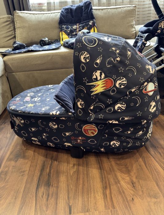 Cybex Priam Space Rocket by Anna K.