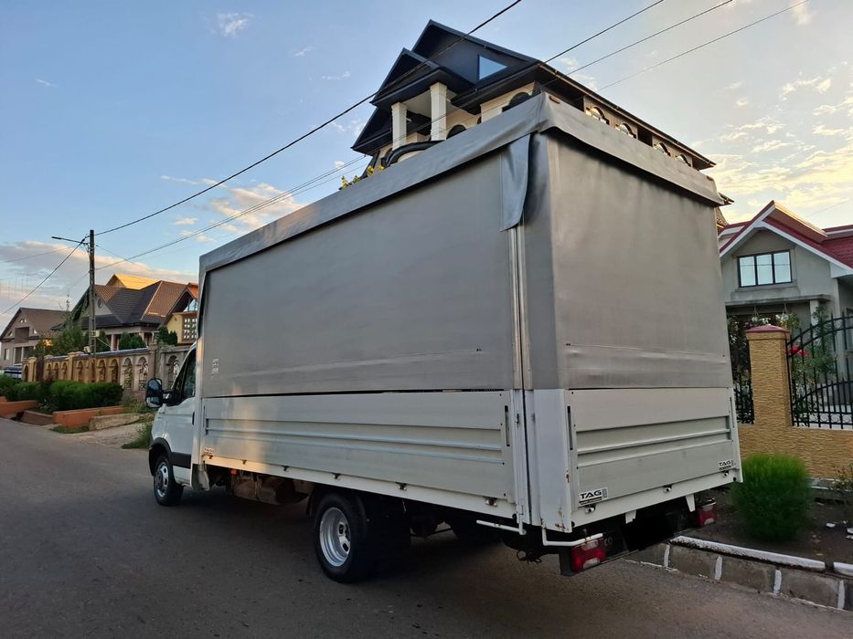 Benă cu prelată. 5.0 m lungime