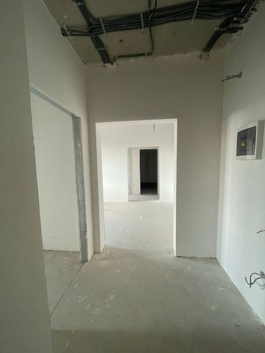 Продается 3 ком квартира в Мирзо Улугбекском районе