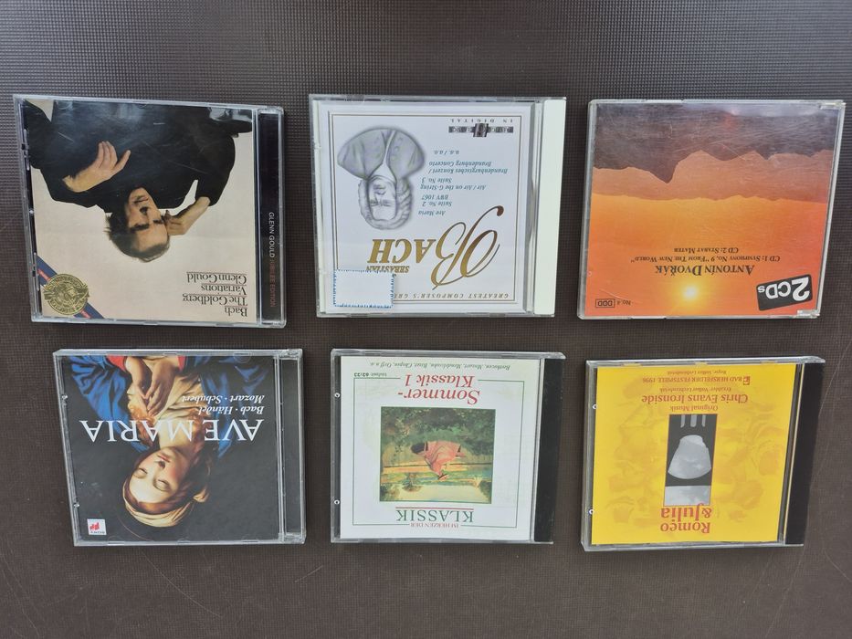 Vând lot 30 CD,muzica clasica Vivaldi, Hayden, Bach, Beethoven,Brahms, Handel