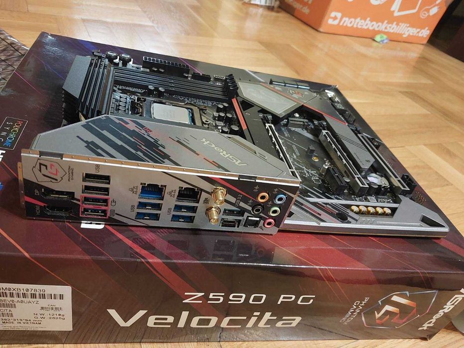 Intel Core i7 11700F + AsRock Z590 PG Velocita Wi-Fi