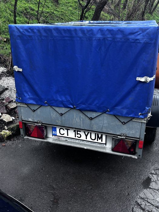 Remorca 750kg cu prelata