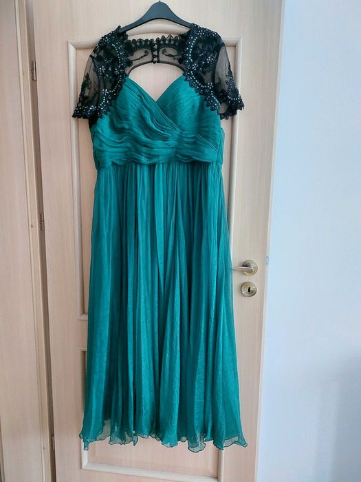 Rochie ocazie verde smarald, lungă, dantelă și șifon, mărime 48 (UK20)