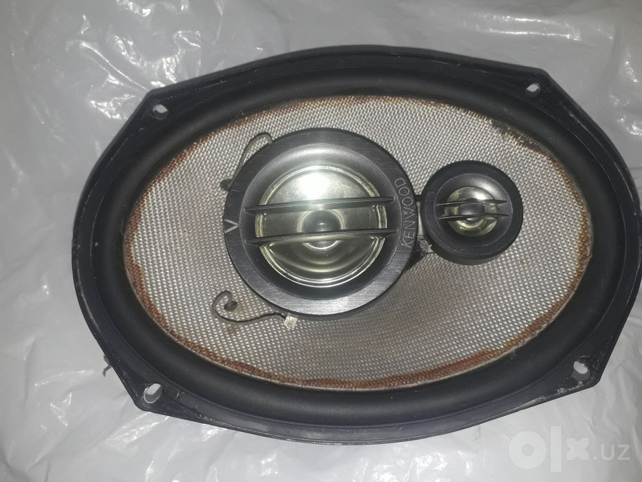 Kenwood kolonka sotiladi.