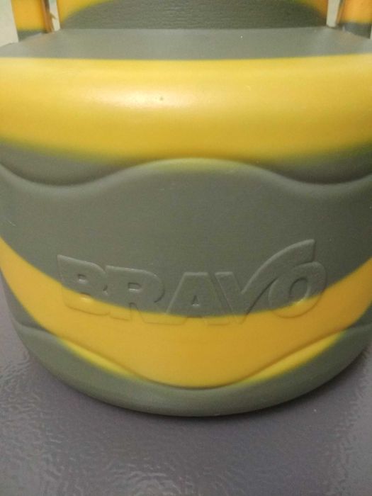 Чайник, пластмассовый. Для дома, дачи, разных целей.