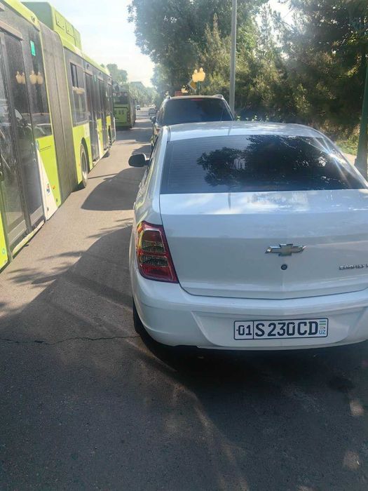Сдается в аренду автомобиль