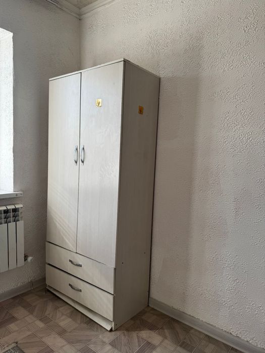 Продаи кухонный, шкаф, кровать