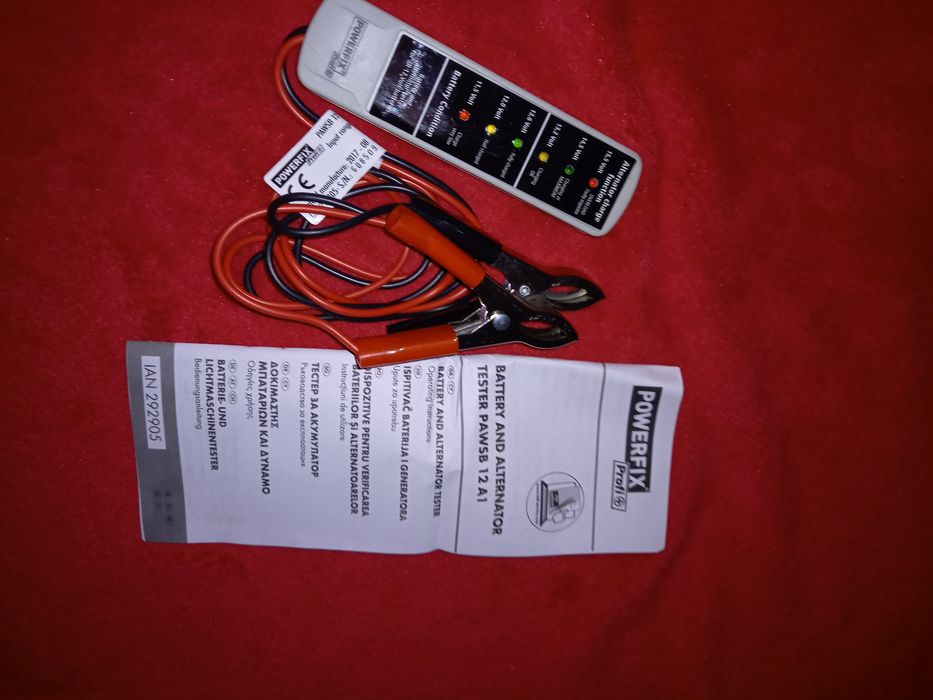 Tester pentru verificarea bateriilor și alternatoarelor