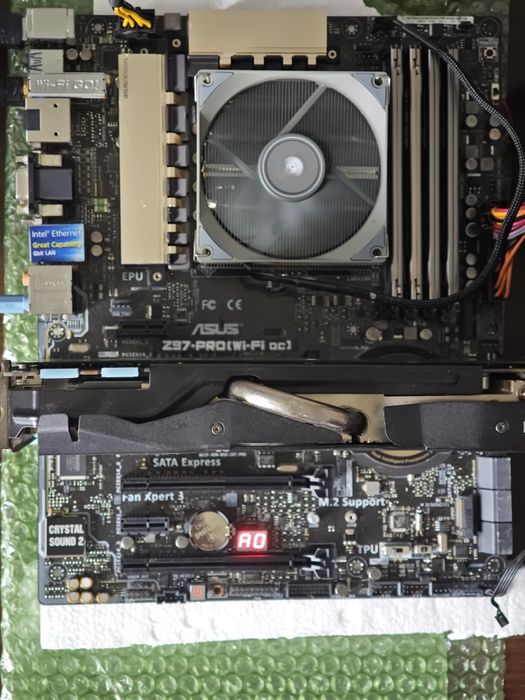 Placa de baza Asus Z97 Pro Wi-Fi, i7 4790k, 16 GB DDR3 1600Mhz, ASUS GTX 780 TI