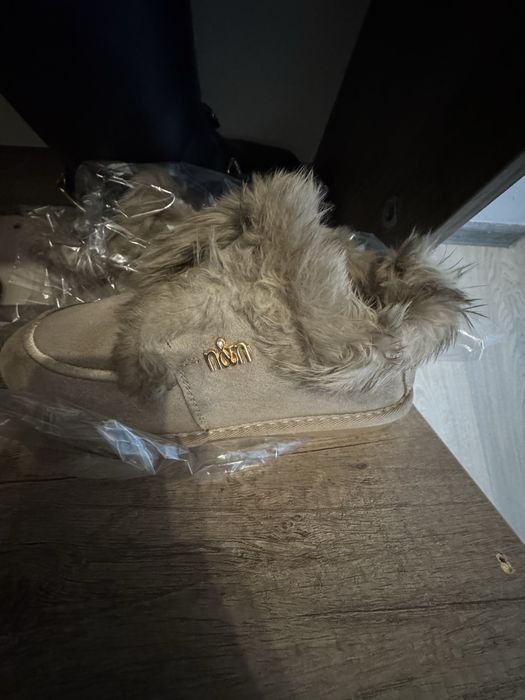 Зимние стильные угги 37 размер