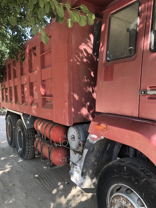 Howo Sinotruk сотилади