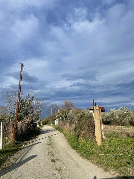 Продава парцел за бизнес с площ 1035м2 в Паралия Врасна,Северна Гърция