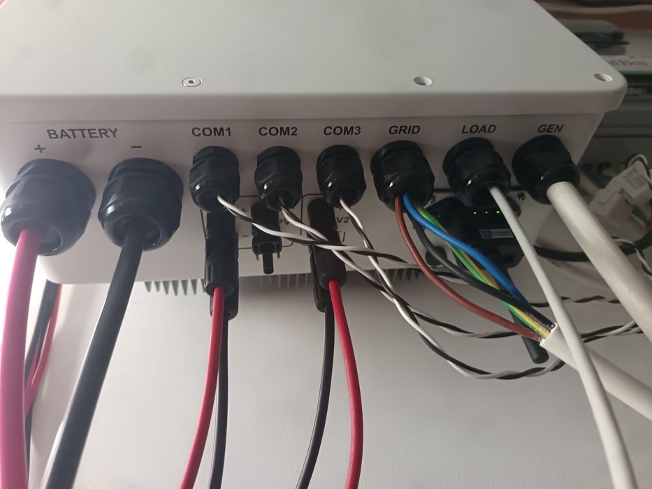 Трифазен хибриден инвертор Deye 5к-SG04-LP3-EU