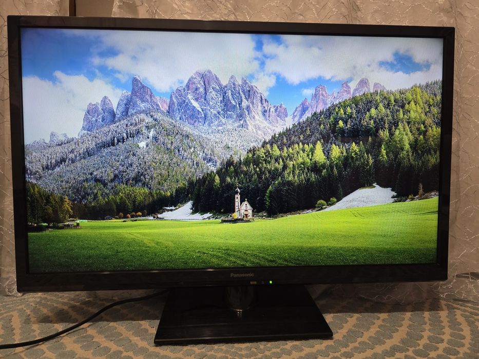 Телевизор Panasonic 81cm HDReady