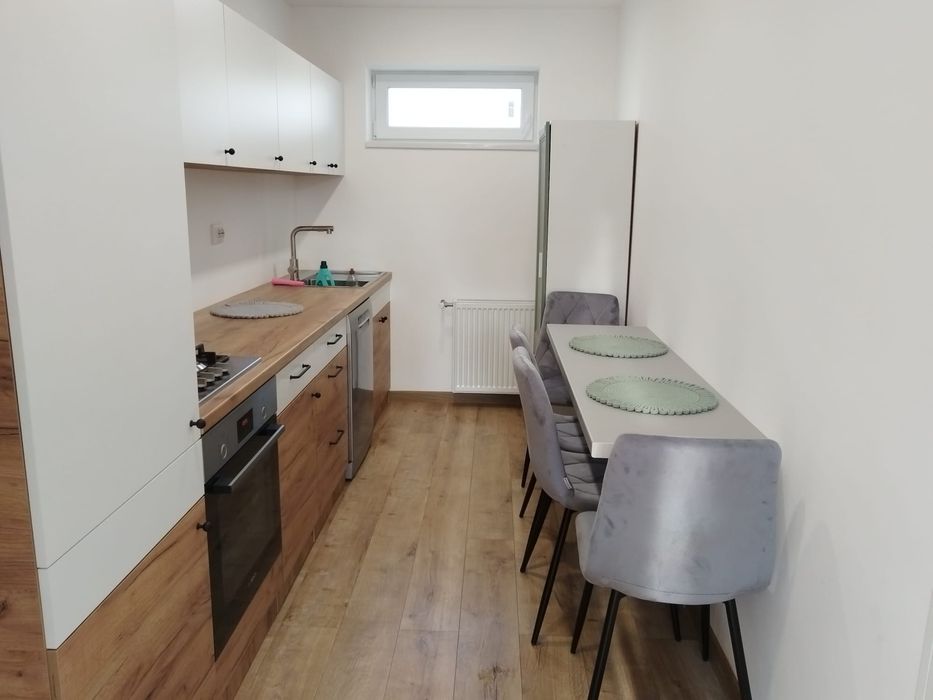Casa la cheie in Mihaiesti com. Dobra