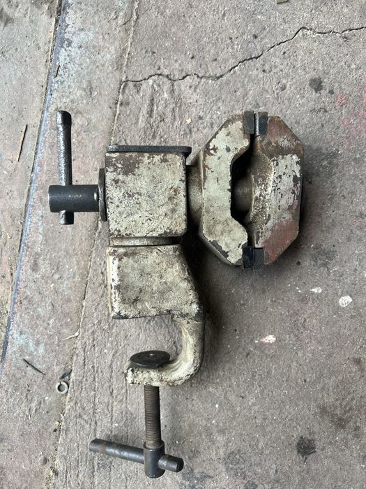 Продам Тиски слесарные качества СССР